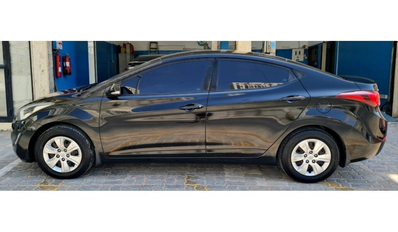 Hyundai Elantra HYUNDAI ELANTRA GCC  1.6 ENGINE  2015