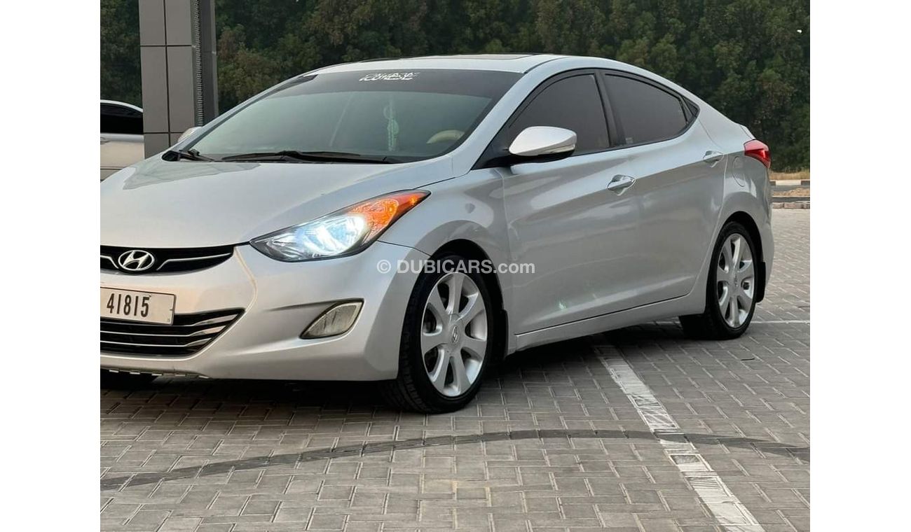 Hyundai Elantra GL High 1.6L In excellent condition and requires no expenses