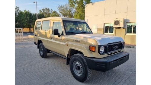 Toyota Land Cruiser 70 2024 Toyota Land Cruiser LC78 (3-Door) Hardtop 2.8L 4-Cyl Diesel A/T 4x4 Only For Export