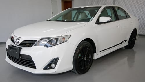 Toyota Camry RZ