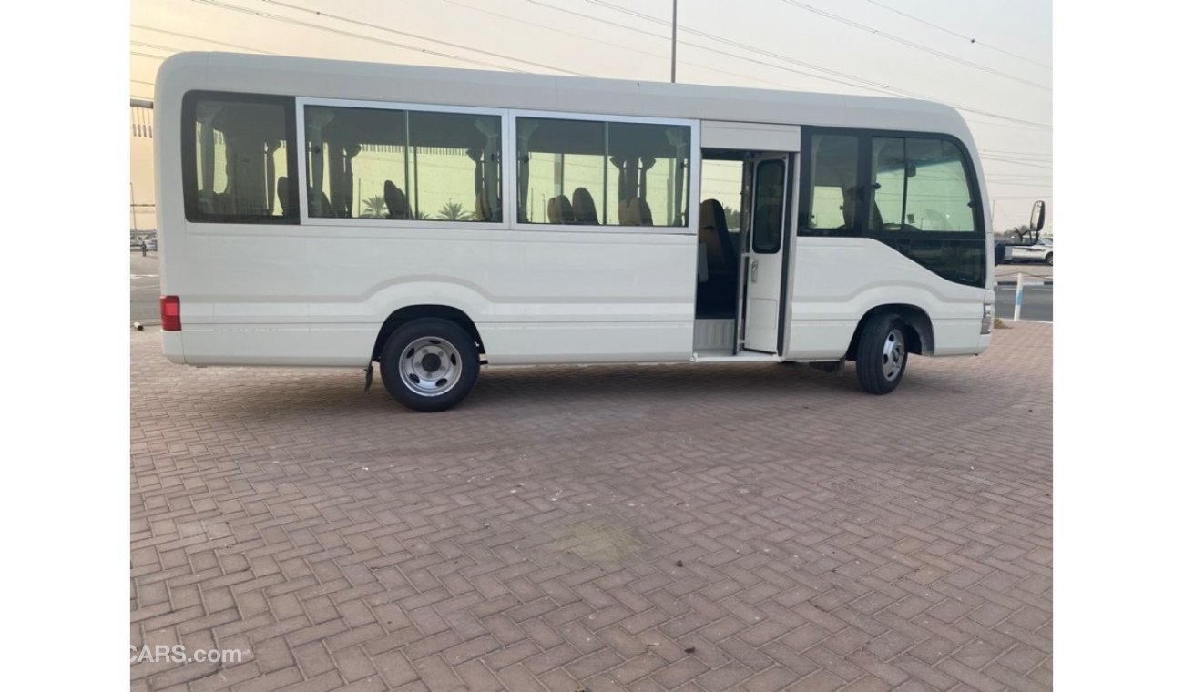 Toyota Coaster 4.2L DIESEL 22 SEAT FOR EXPORT