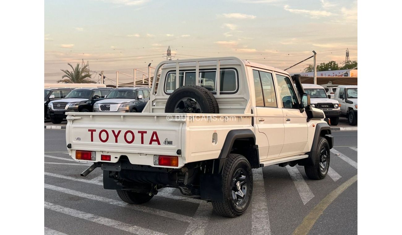 تويوتا لاند كروزر بيك آب LC79 DC PICKUP DLX Winch 4.5L