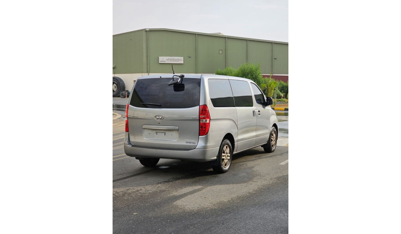 Hyundai H1 Starex