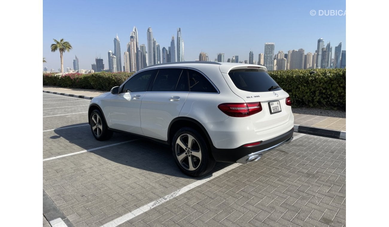 Mercedes-Benz GLC 300 Full option