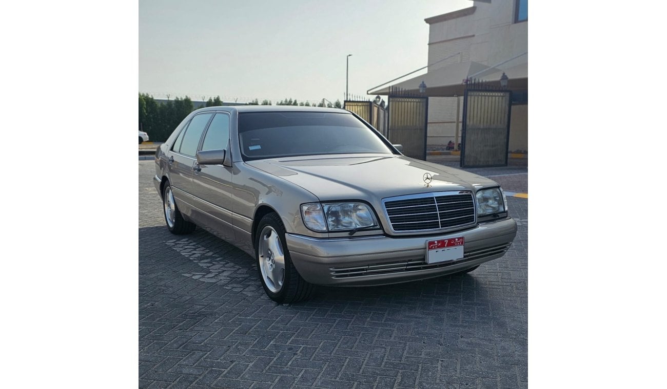 مرسيدس بنز S 500 US SPEC