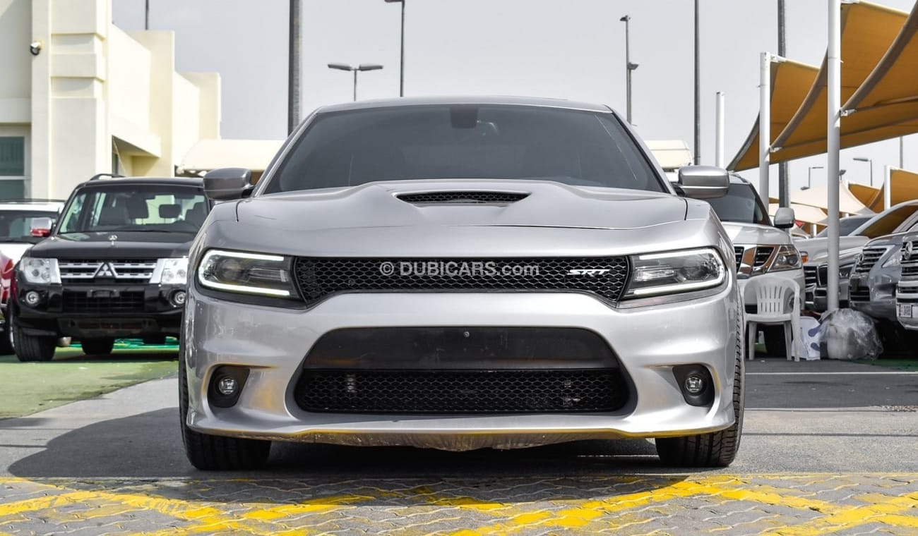 Dodge Charger SRT