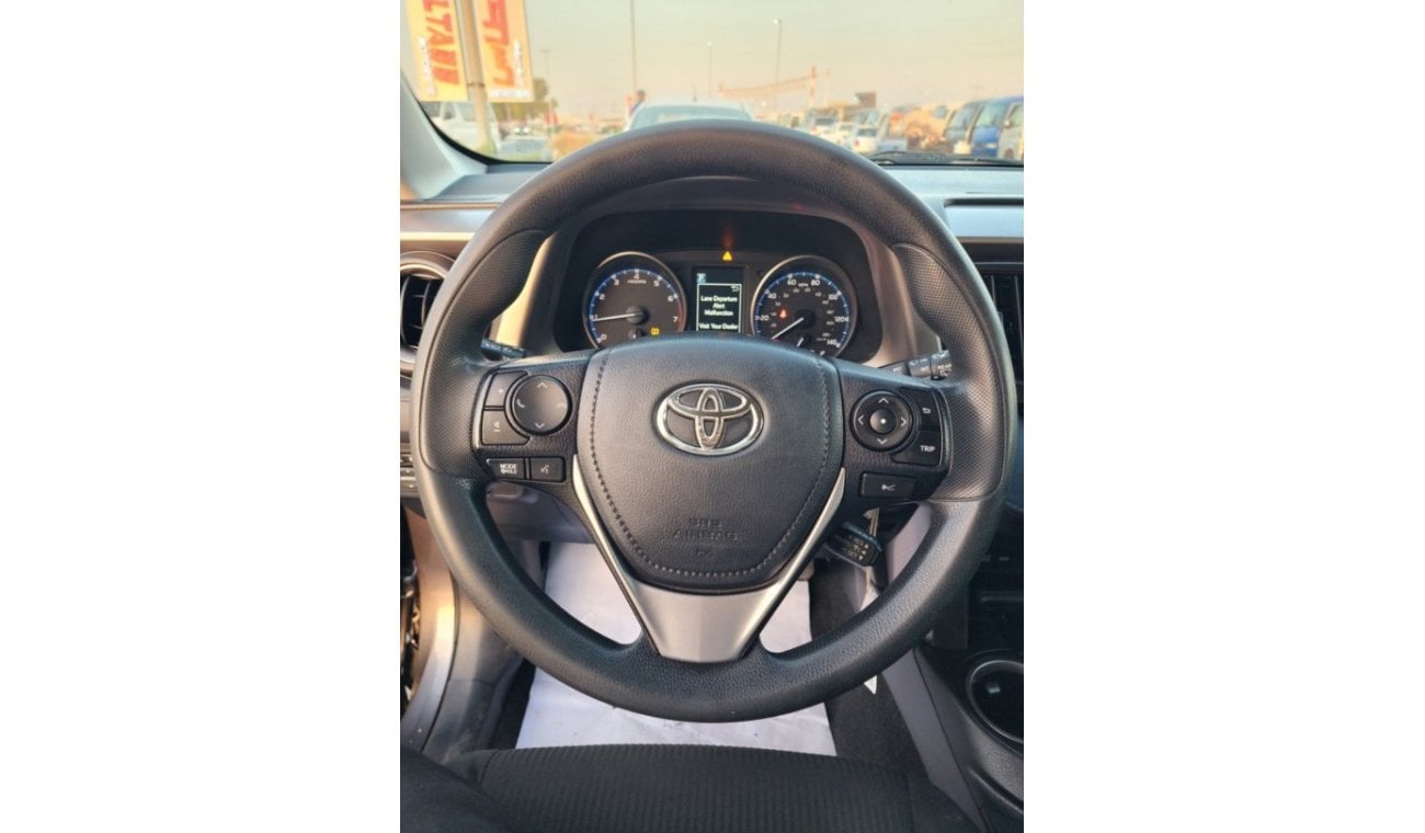 تويوتا راف ٤ TOYOTA RAV4 AWD