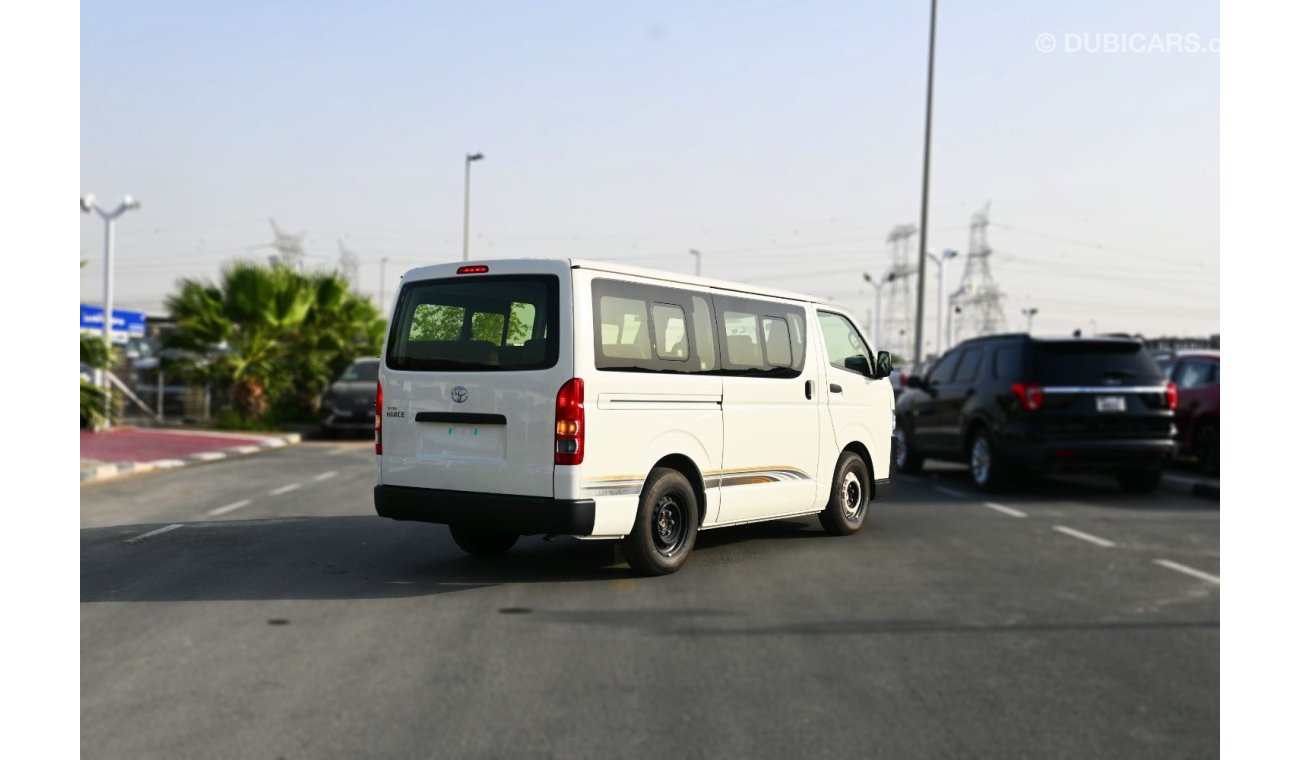 Toyota Hiace Toyota Hiace 2024 15 seats 2.5 L Diesel