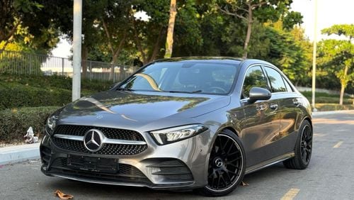 Mercedes-Benz A 200 Premium + 2.0L