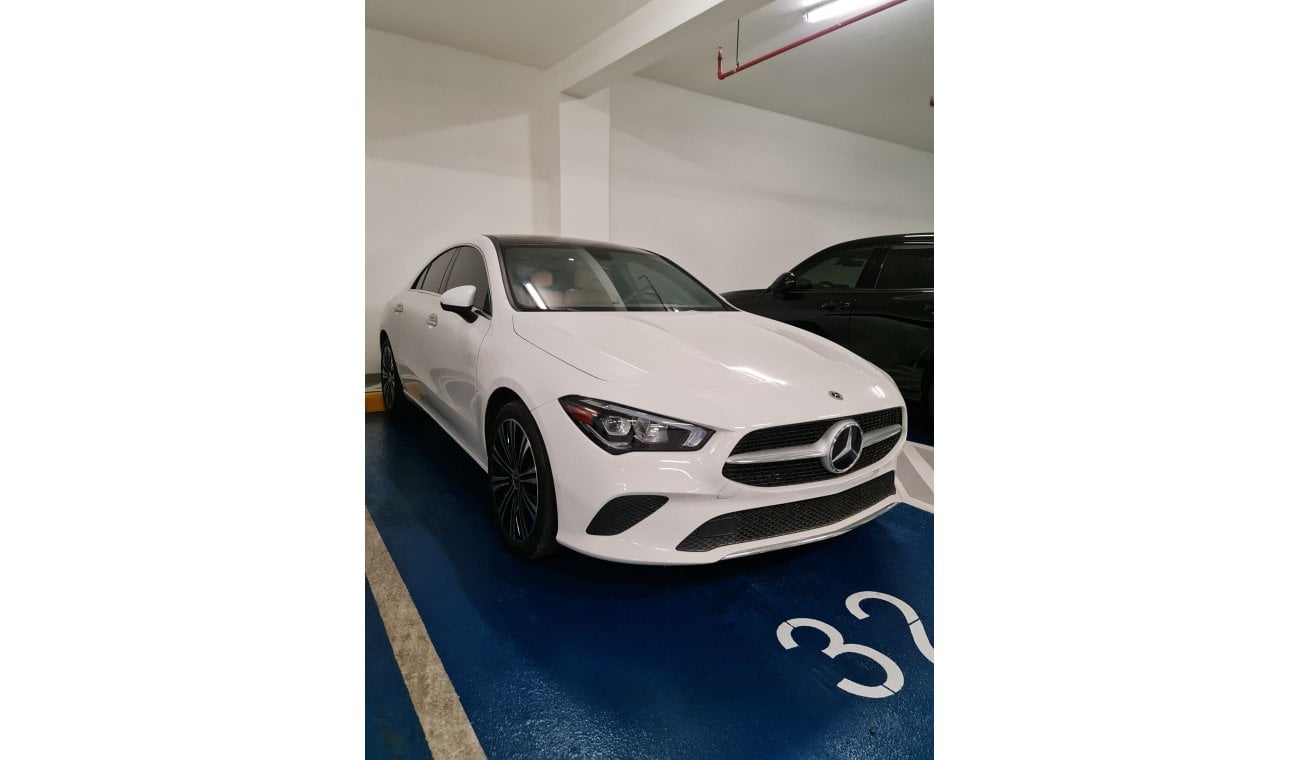 Mercedes-Benz CLA 250 Premium 2.0L ( CYL)