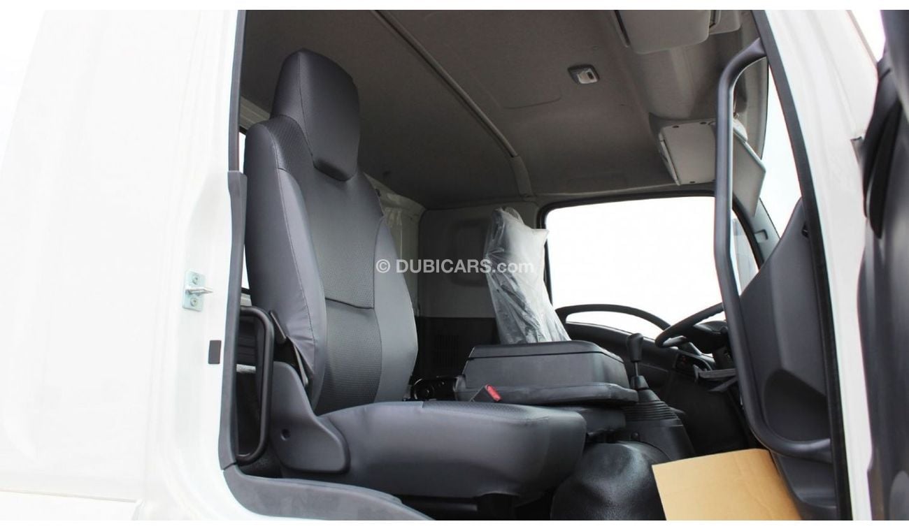 Isuzu FVR 34Q 7790 CC (13 TON) CHASSIS MANUAL (Export Only)