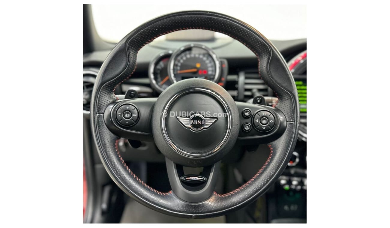 Mini Cooper S 2016 Mini Cooper S JCW Kit, Full Service History, Excellent Condition, GCC