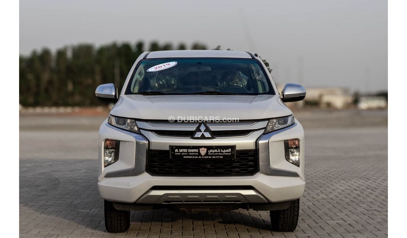 ميتسوبيشي L200 Mitsubishi L200 2.4 L 2019 GCC four wheel accident free in excellent condition 961 P.M