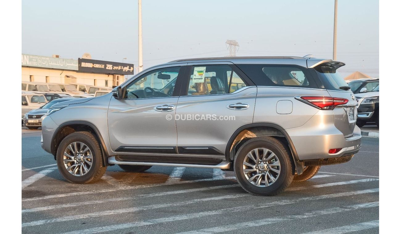 تويوتا فورتونر TOYOTA FORTUNER 4.0L V6 4WD PETROL SUV 2023