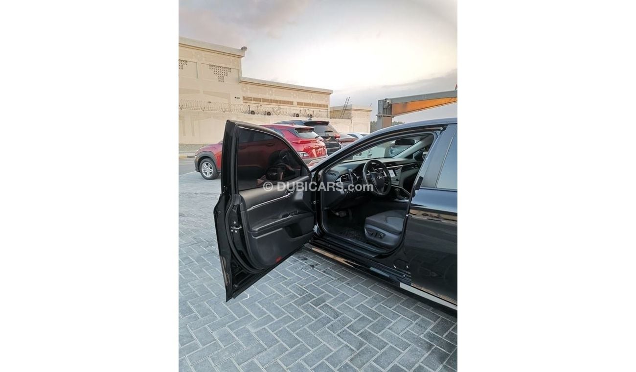 تويوتا كامري Toyota Camry LE - 2020 - Black