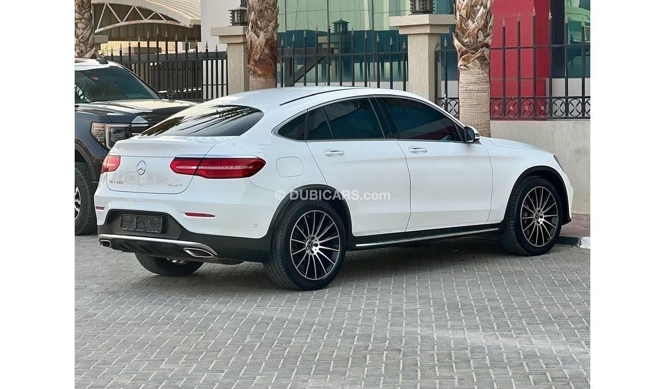 مرسيدس بنز GLC 250 Coupe 2.0L