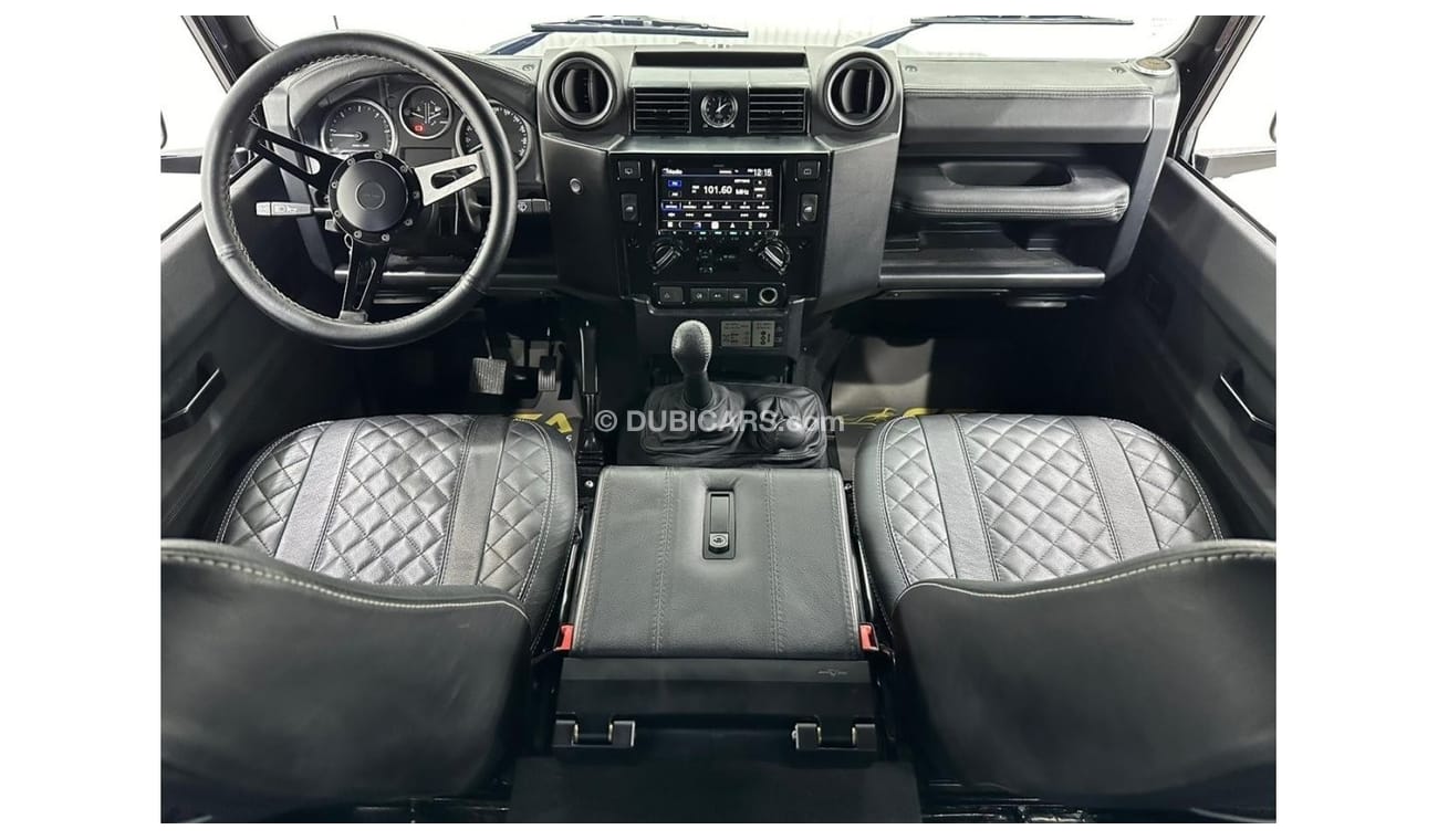 لاند روفر ديفندر 2013 Land Rover Defender 90 Manual Transmission, Service History, Fully Upgraded, GCC