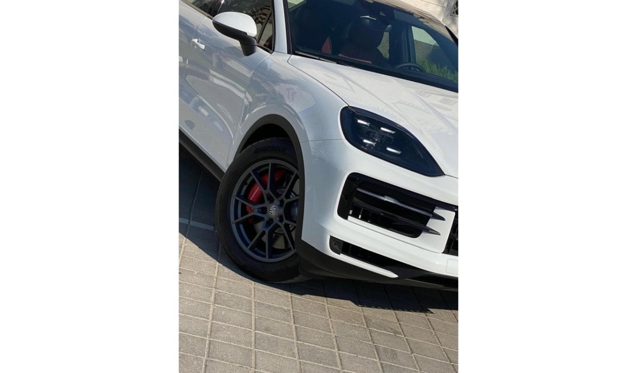 Porsche Cayenne 2024 PORSCHE CAYENNE S GCC BRAND NEW LOADED