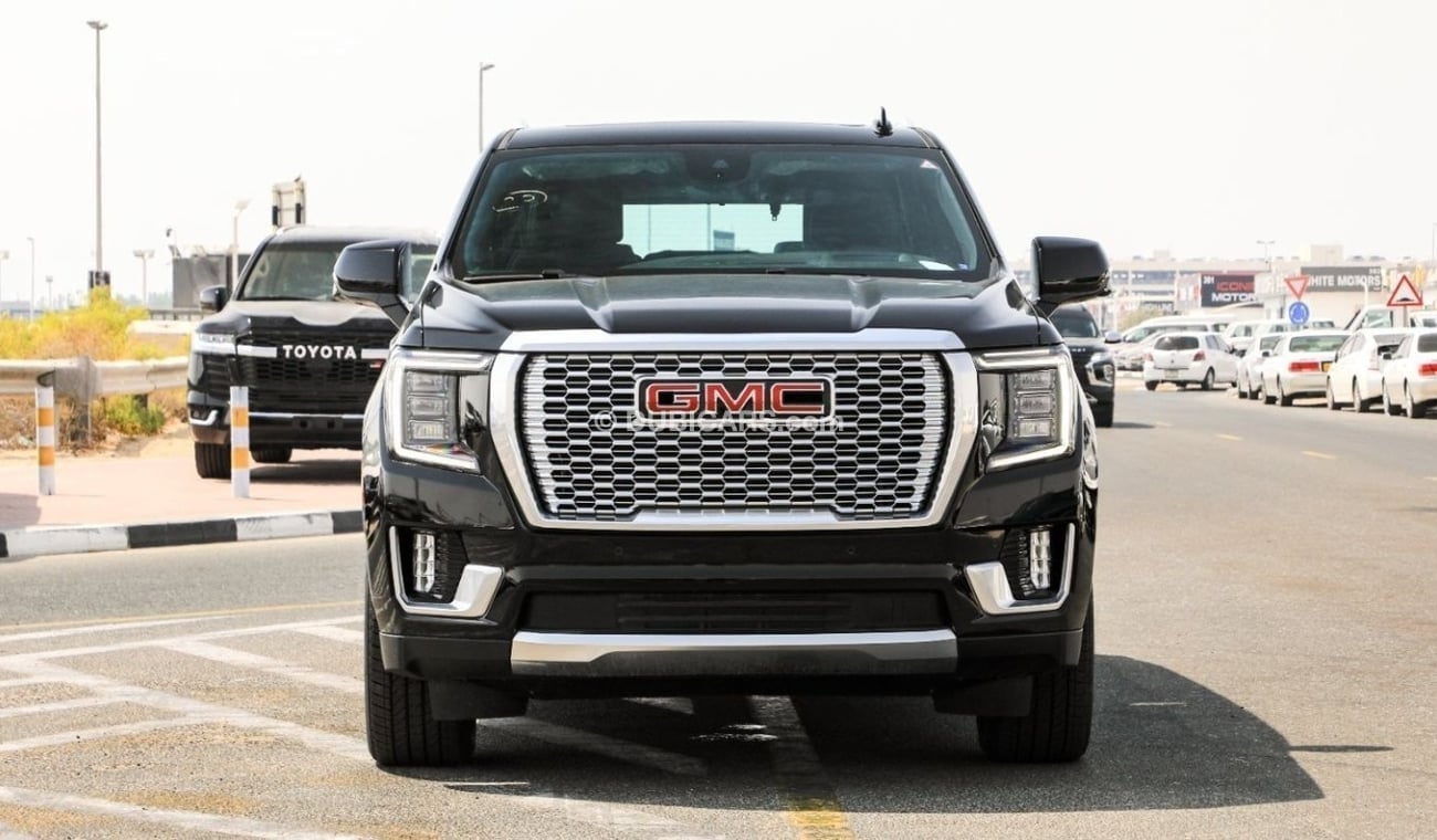 جي أم سي يوكون Denali 4WD 8 Seats/2024/GCC. Local Warranty. Local Registration +10%