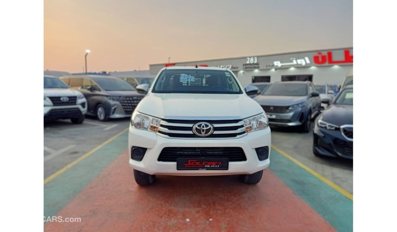 Toyota Hilux Double Cab Utility Used Hilux (2021 )2.7 petrol  manual ,,,4X4,,, white color red interior red