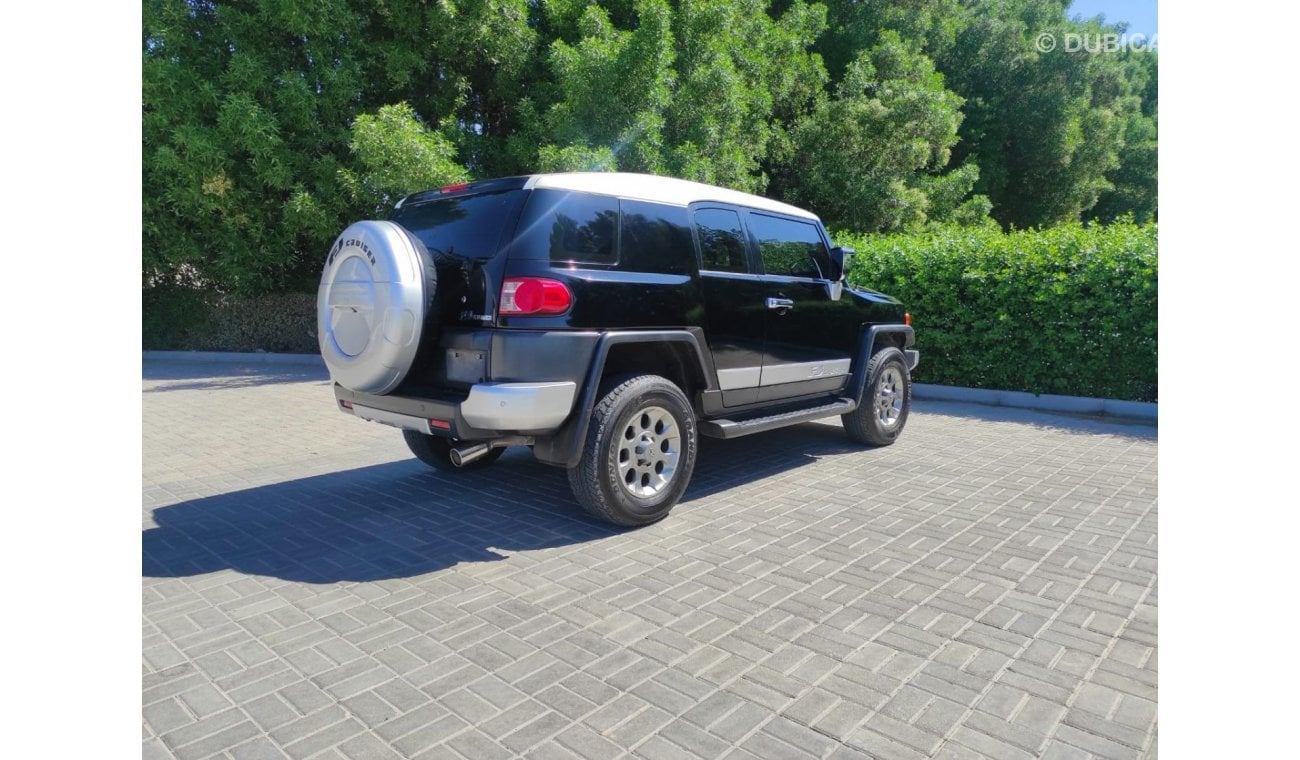 Toyota FJ Cruiser Top