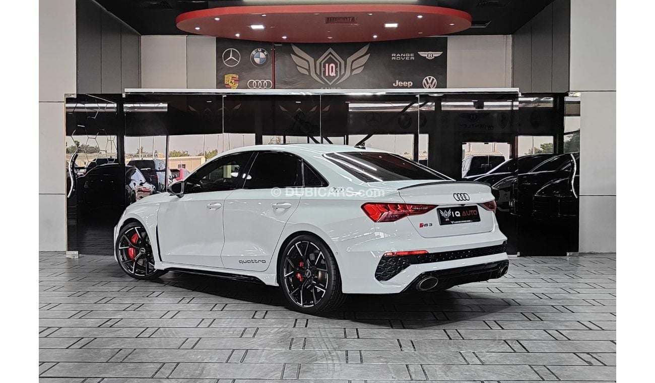 Audi RS3 TFSI quattro 2.5L Sedan AED 3,700 P.M | 2022 AUDI RS3 QUATTRO | AUDI WARRANTY AND SERVICE CONTRACT |