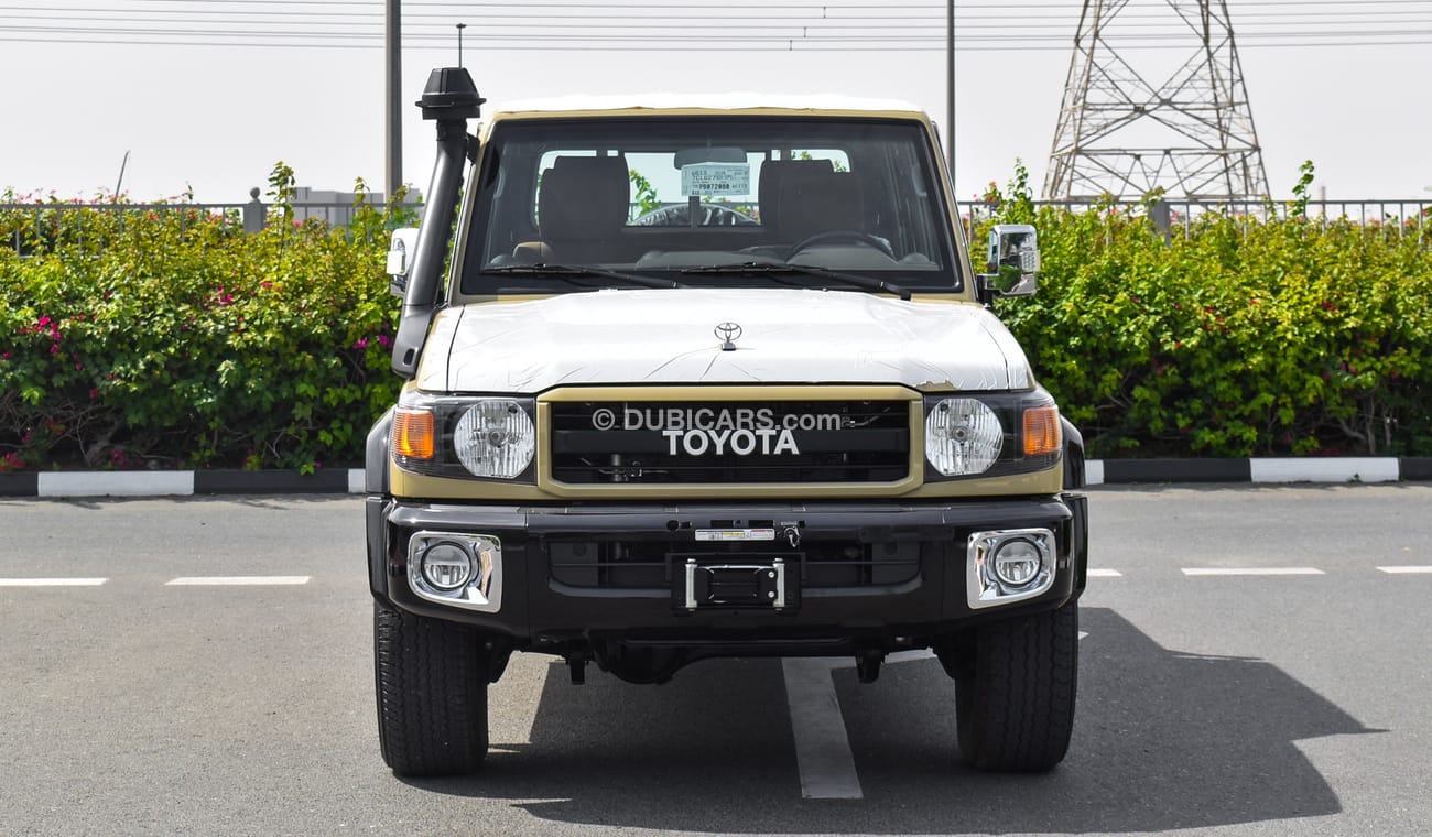 Toyota Land Cruiser Hard Top 4.0L V6 Petrol A/T