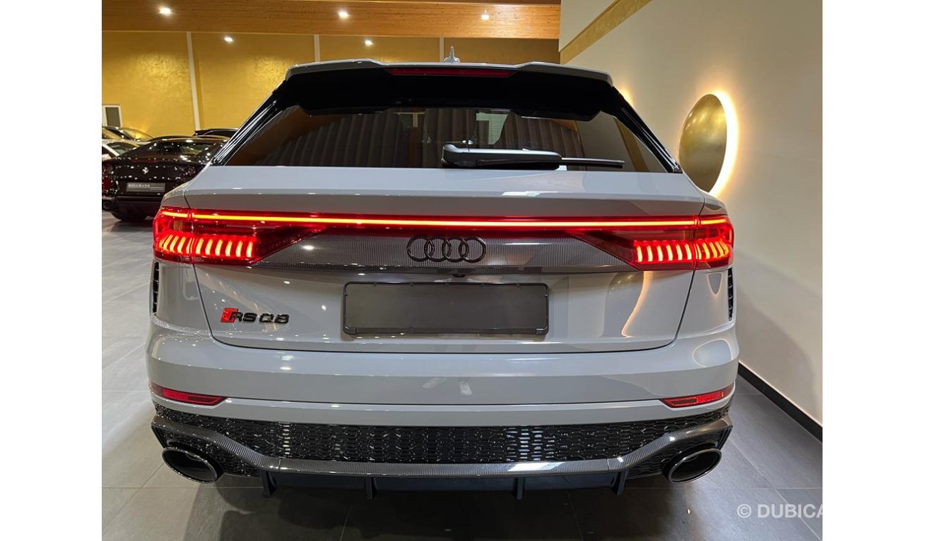 New Audi RSQ8 2024 for sale in Dubai 702367