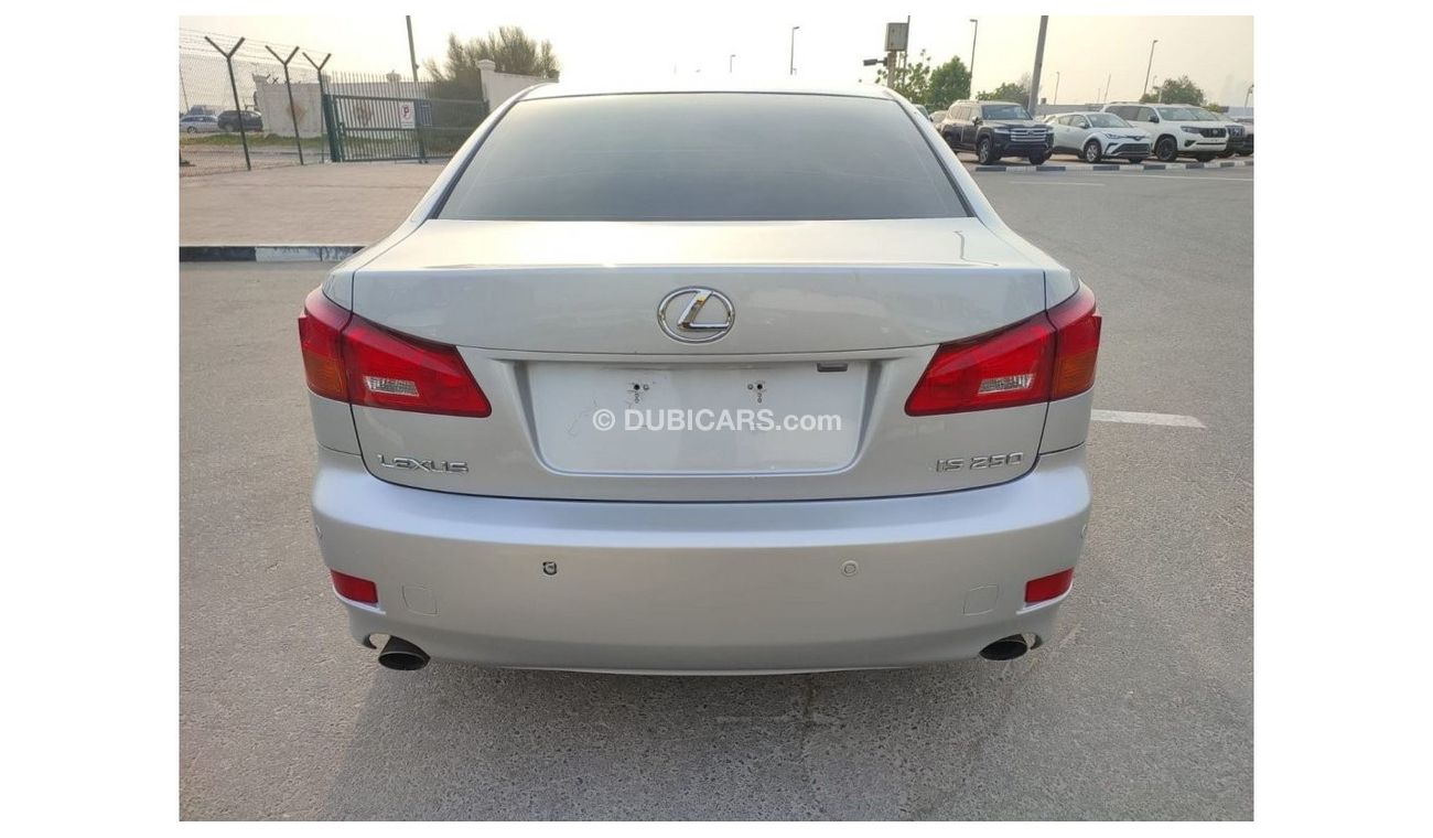 Lexus IS250 LEXUS IS250 || 2006 SILVER || PETROL	KM 251734 || LHD AUTO ||