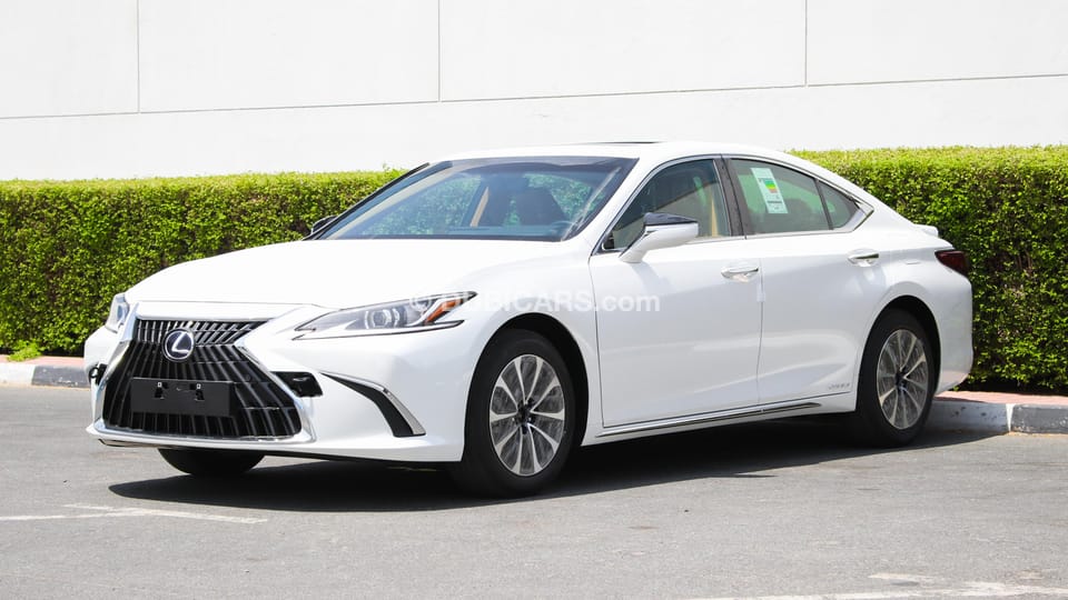 New Lexus ES 300 Hybrid 2022 for sale in Dubai - 542483