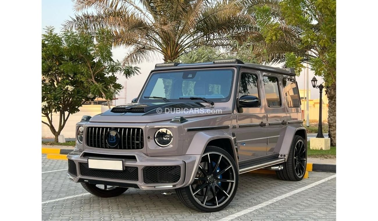 مرسيدس بنز G 800 ORIGINAL BRABUS WITH DOCS , VIP SEATS , FULL ORIGINAL PAINT , FULL SERVICE HISTORY