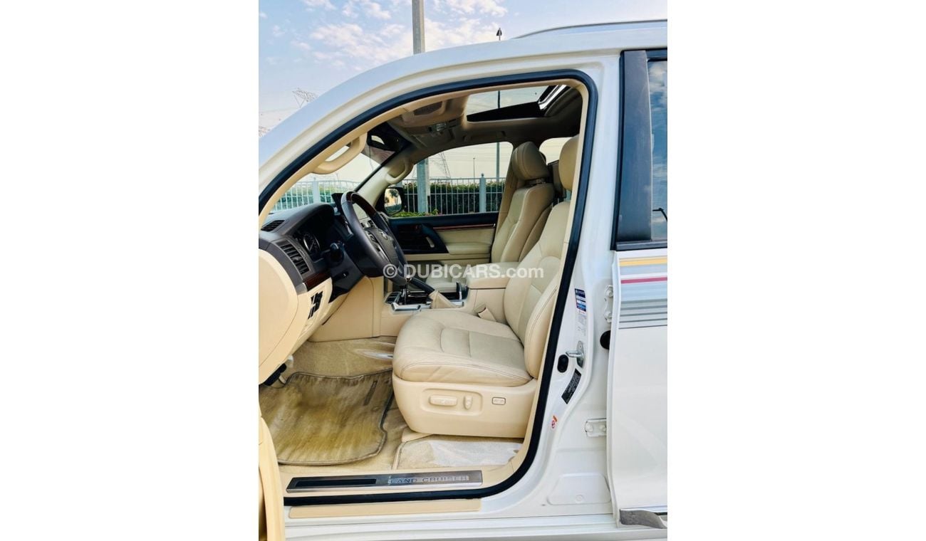 تويوتا لاند كروزر Toyota Land Cruiser 2016 GXR 4.6L very good condition