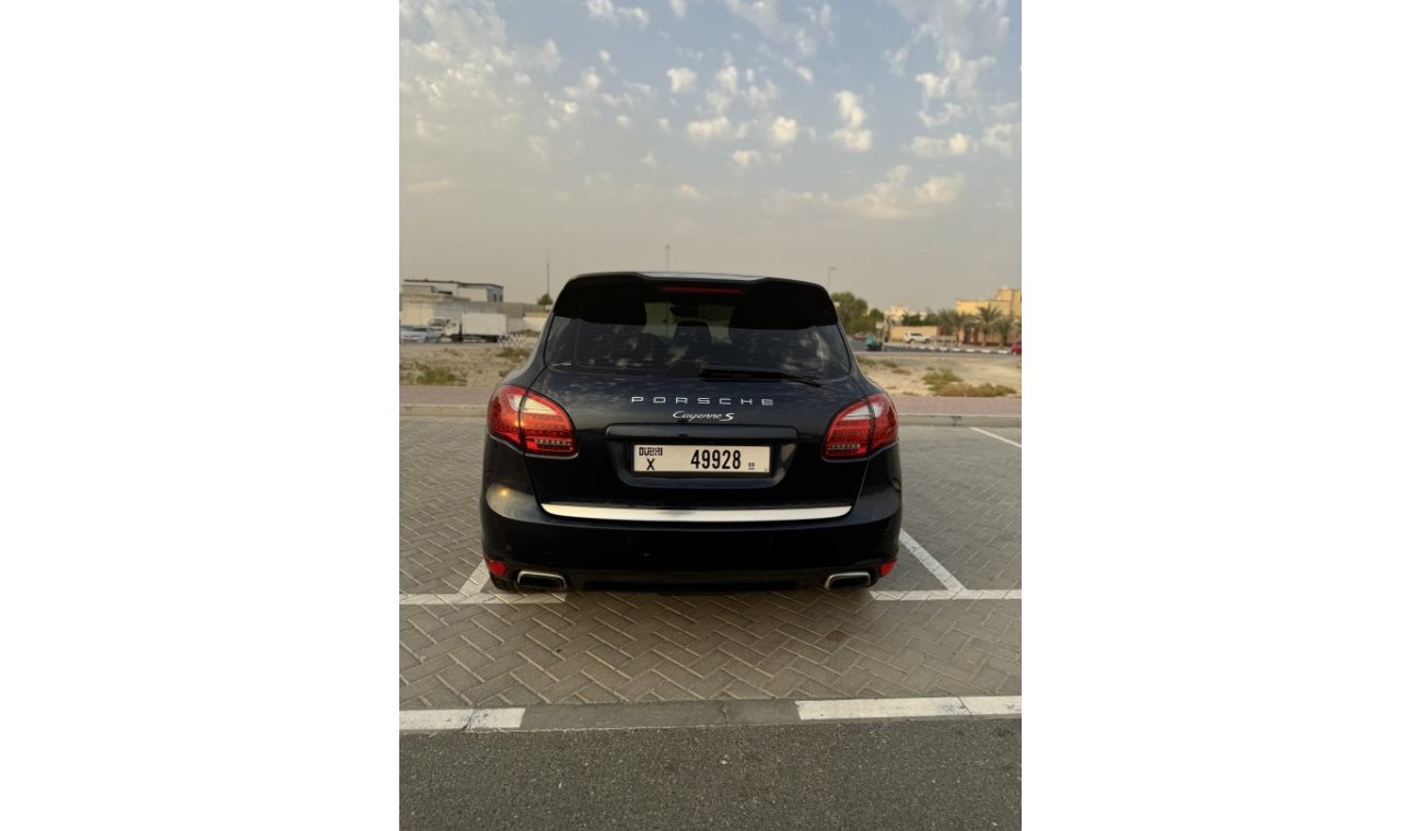 Porsche Cayenne V8