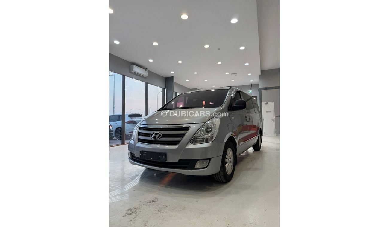 Hyundai H1 Starex