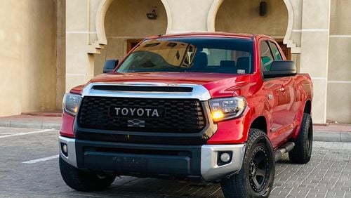 Toyota Tundra Crewmax SR5 5.7L