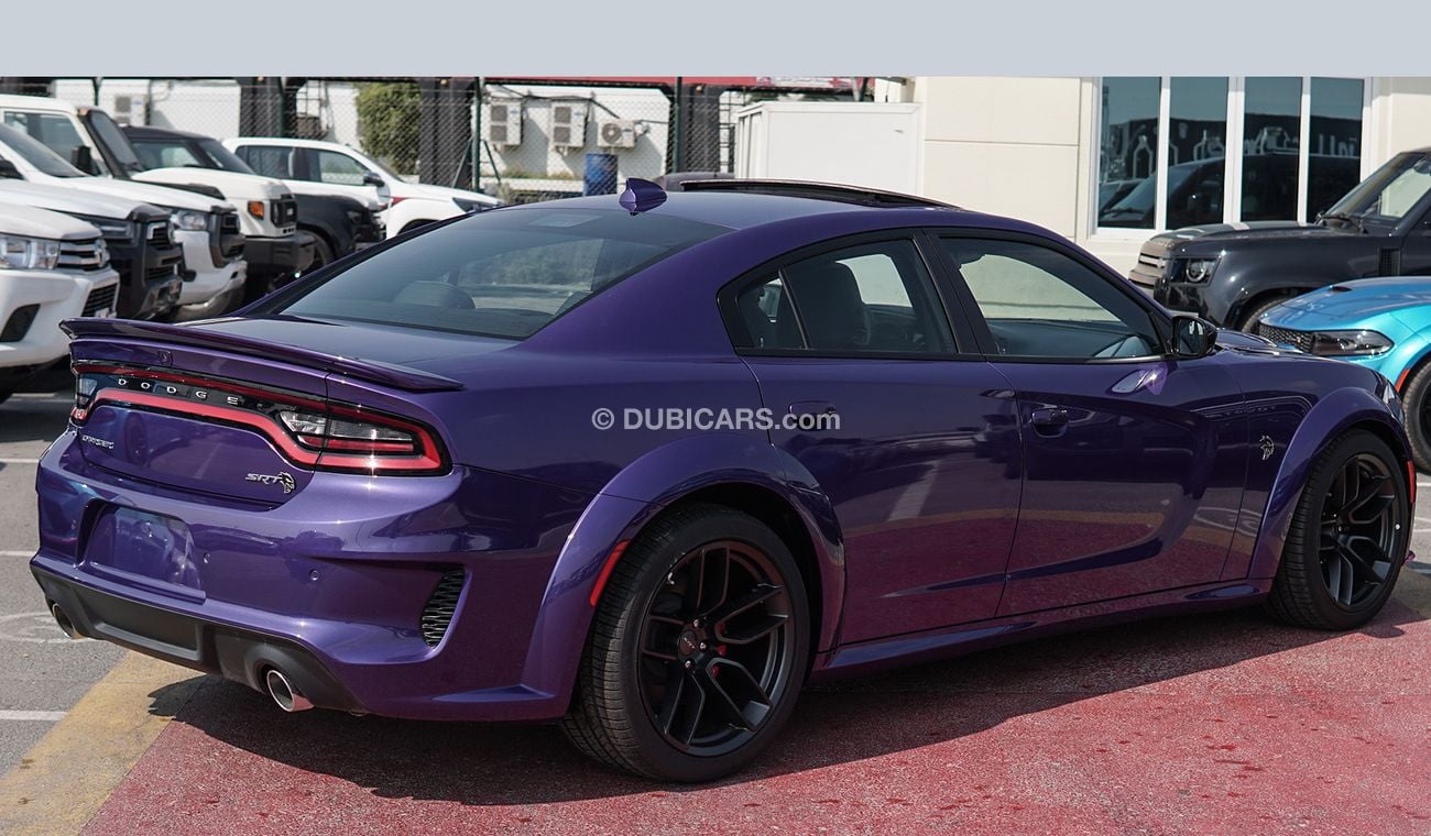 دودج تشارجر SRT Hellcat