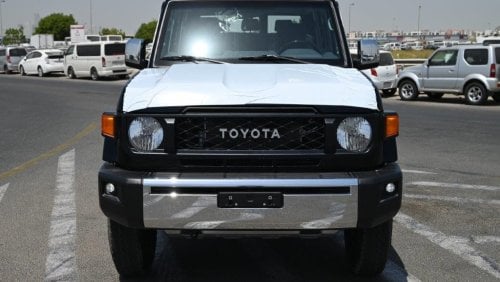 تويوتا لاند كروزر هارد توب 2024 TOYOTA LAND CRUISER 76 HARDTOP 4.0L 4WD 6-SEATER MT