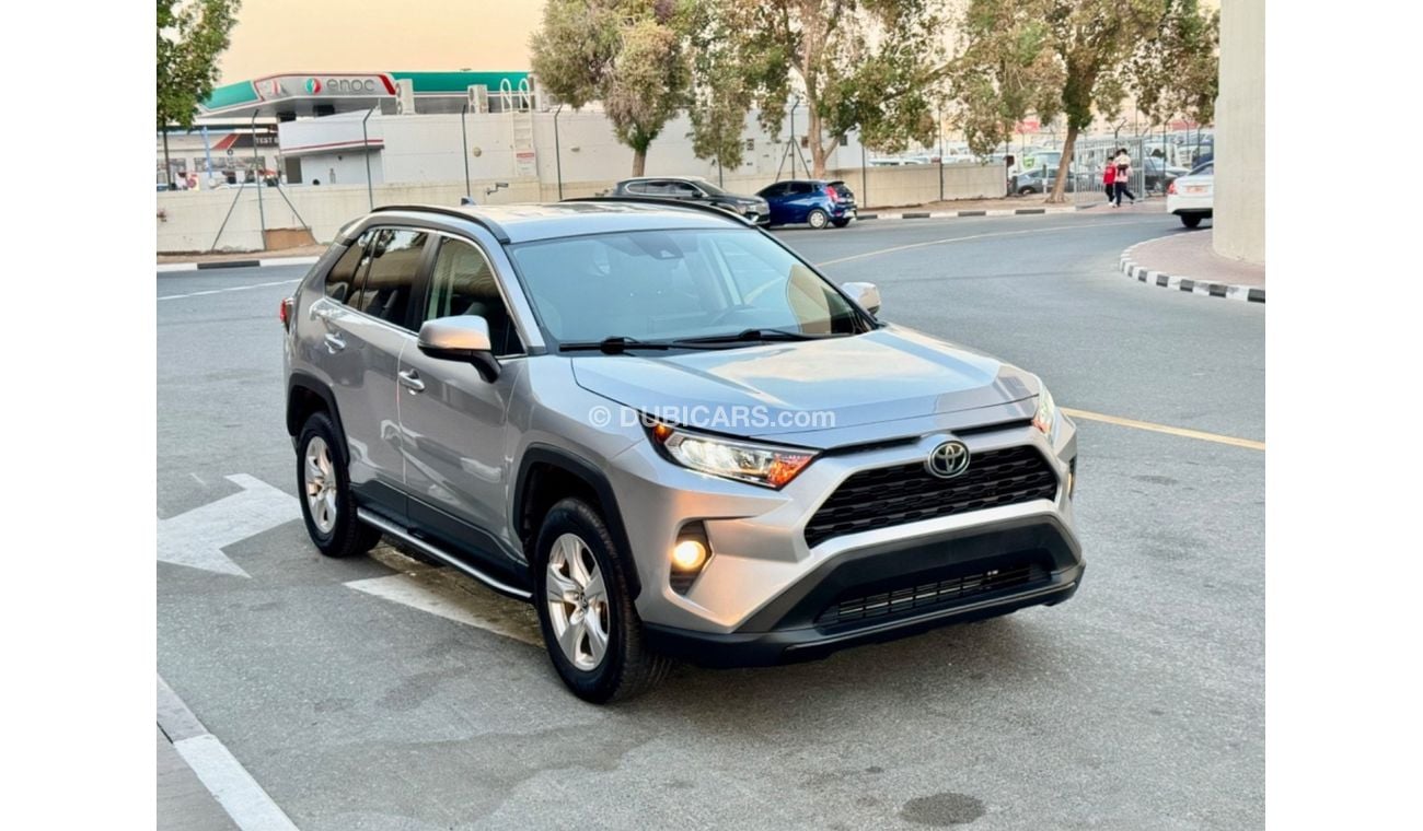 Toyota RAV4 2020 XLE PUSH START 4x4 US SPEC