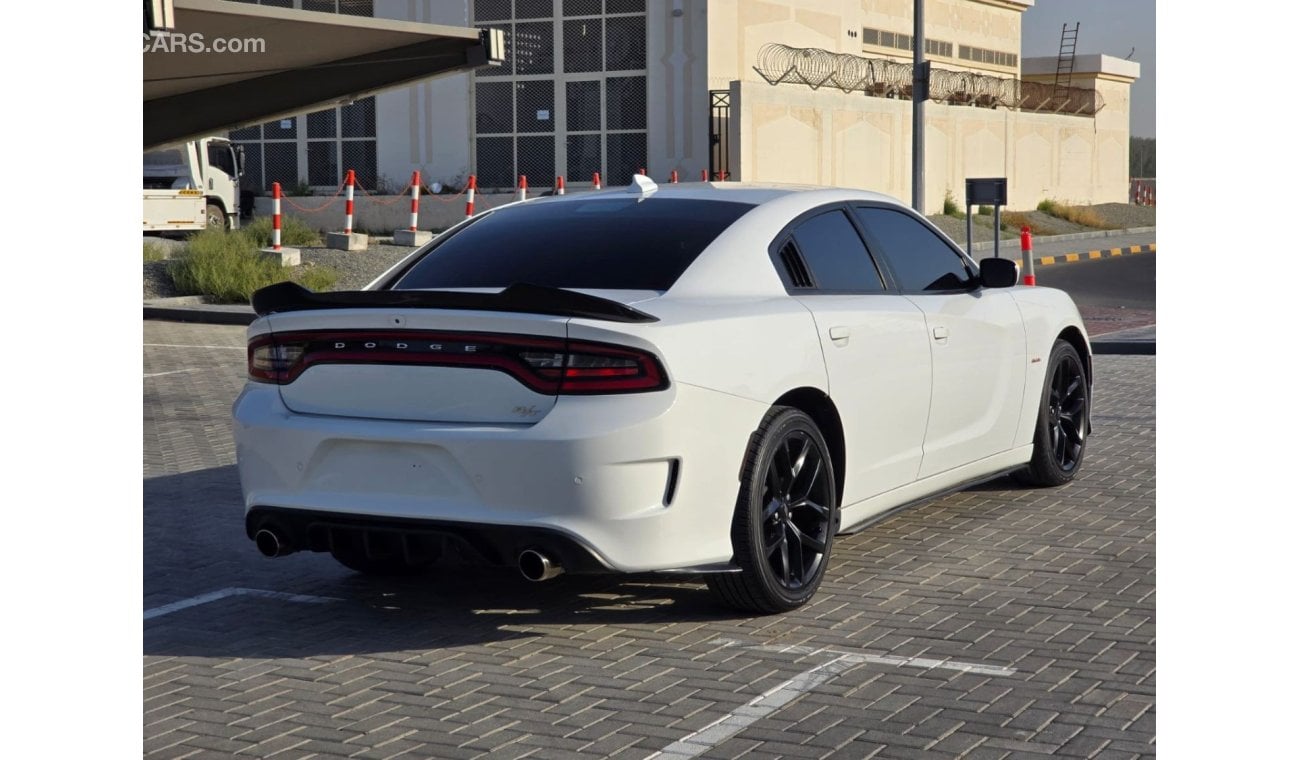 Dodge Charger R/T Highline