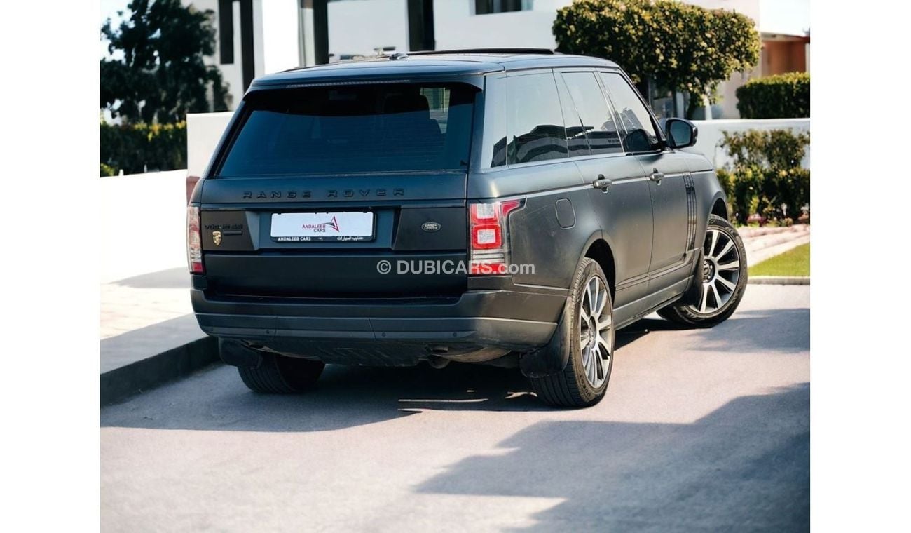 Land Rover Range Rover RANGE ROVER VOUGE SE 5.0 V8 | GCC | BLACK MATE PPF | WELL MAINTAINED