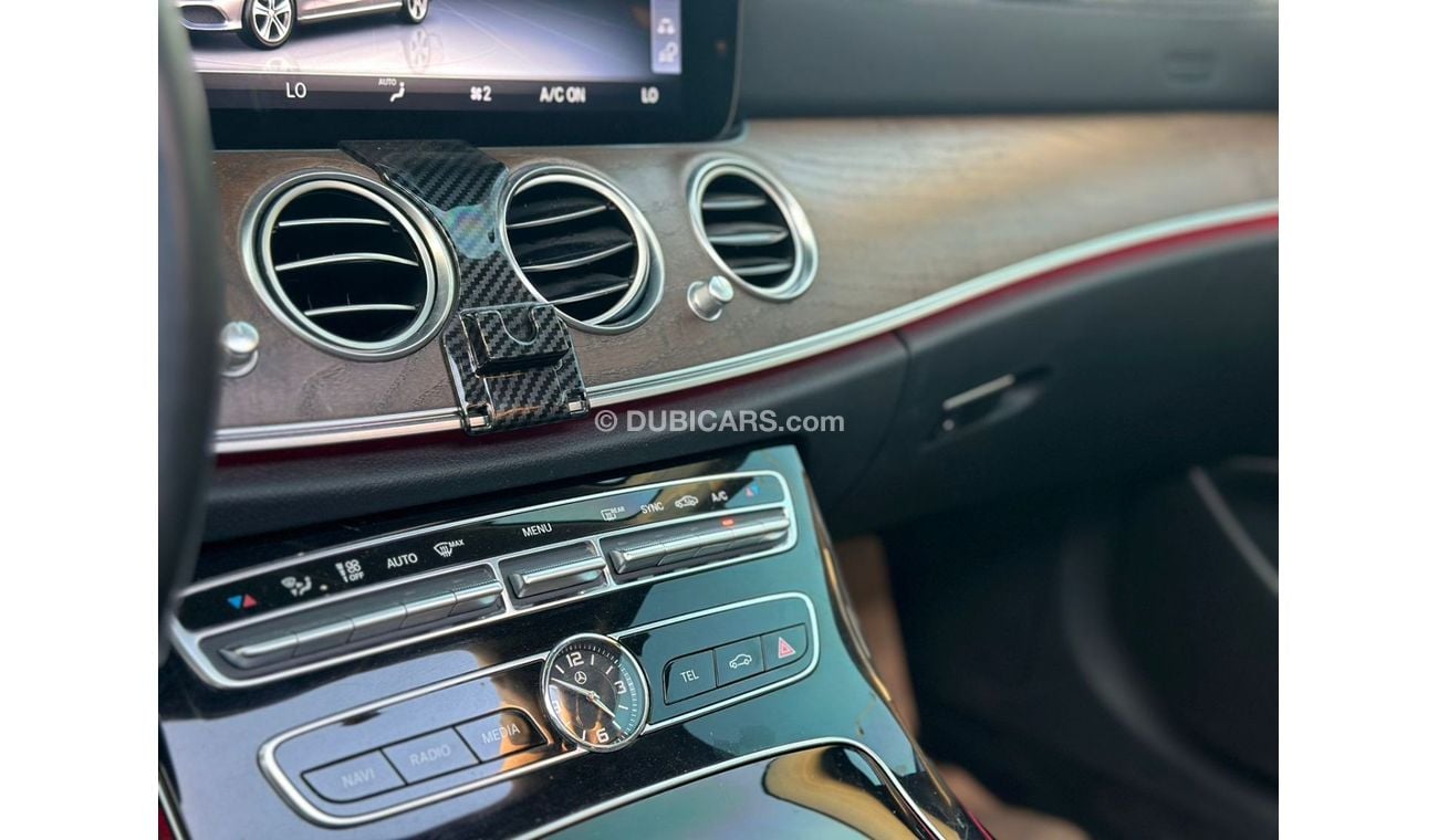 مرسيدس بنز E300 Mercedes Benz E300 2019 Korean Specs