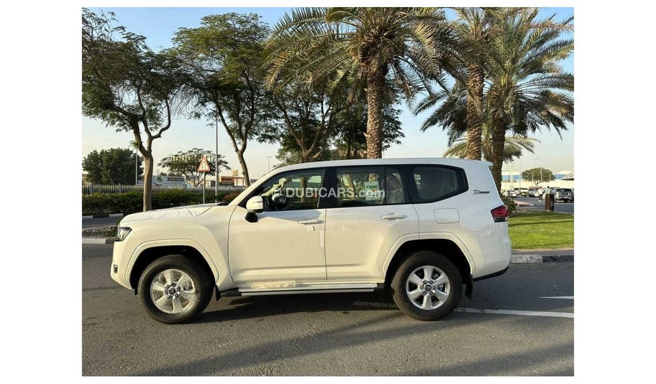 Toyota Land Cruiser GXR / With 70th Anniversary Badge / GCC Spec / For Export RAMADAN OFFER