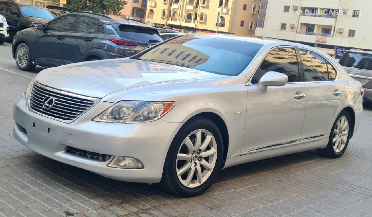 لكزس LS 460 لكزس 460 وارد اليابان  2007