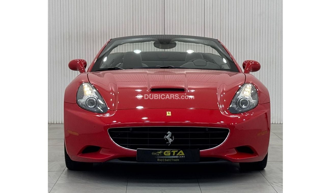 Ferrari California Std 4.3L (460 HP) 2013 Ferrari California, Ferrari Warranty, Full Ferrari Service History, Very Low 