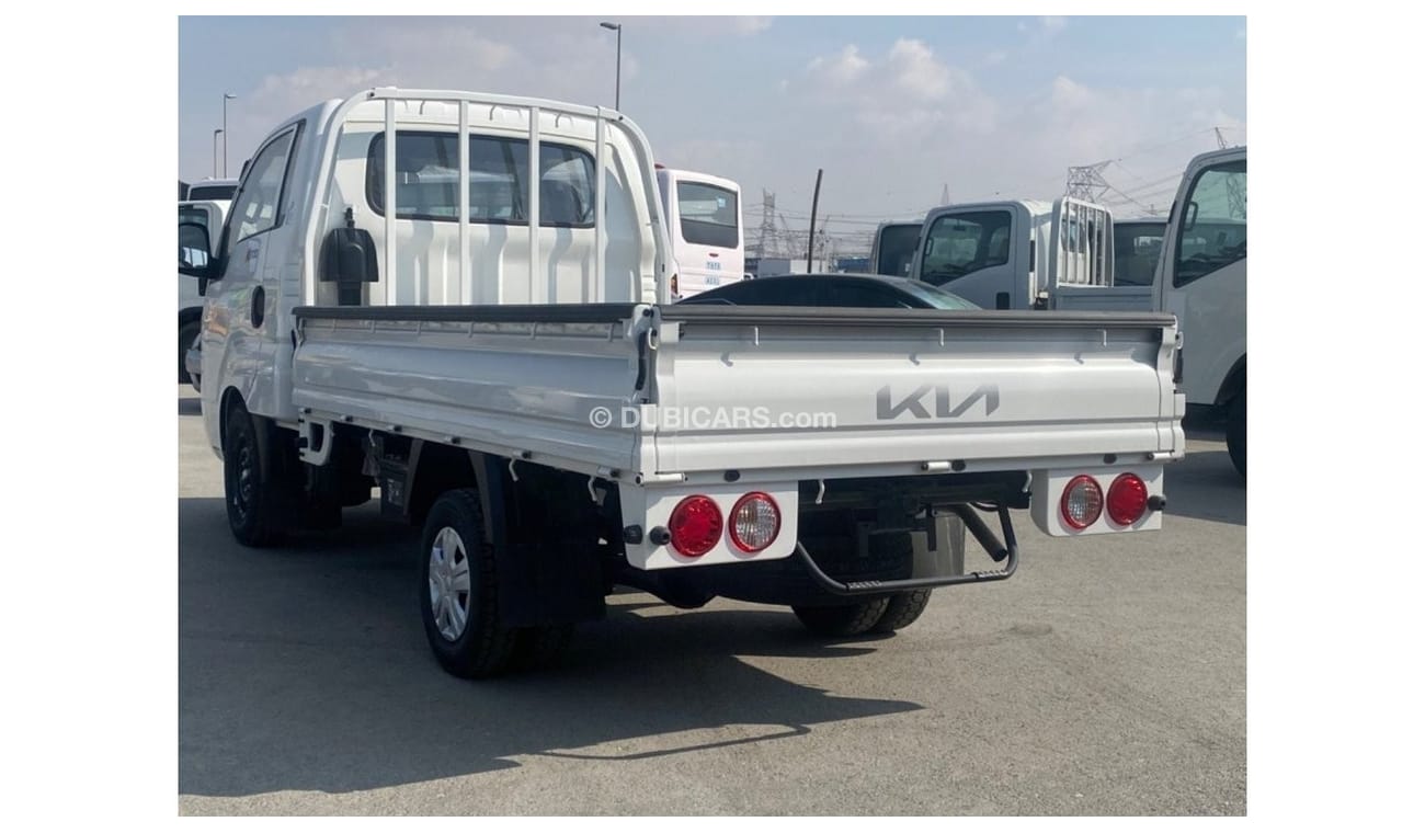 Kia K2700