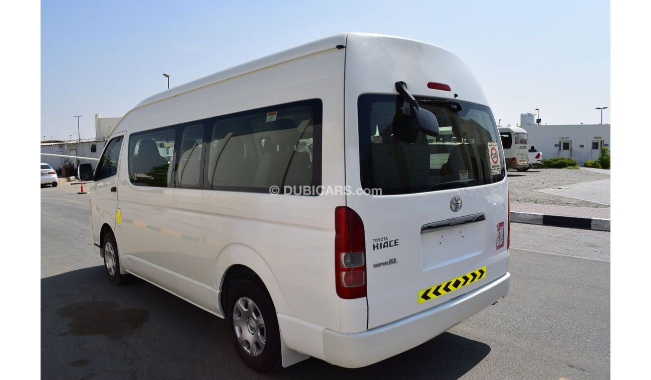 تويوتا هاياس Toyota Hiace Highroof Bus 13 seater, model:2019. Excellent condition