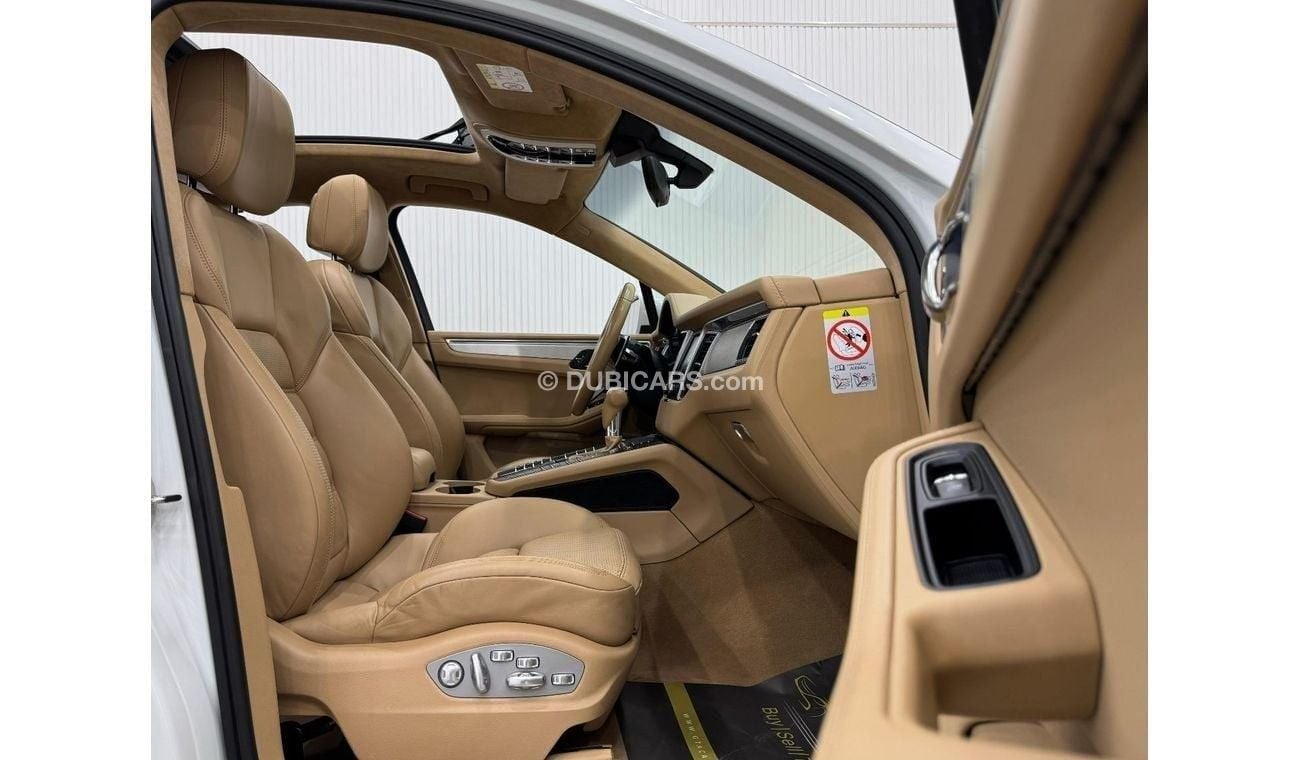 بورش ماكان Turbo 3.6L 2014 Porsche Macan Turbo, Service History, Full Options, Excellent Condition, GCC