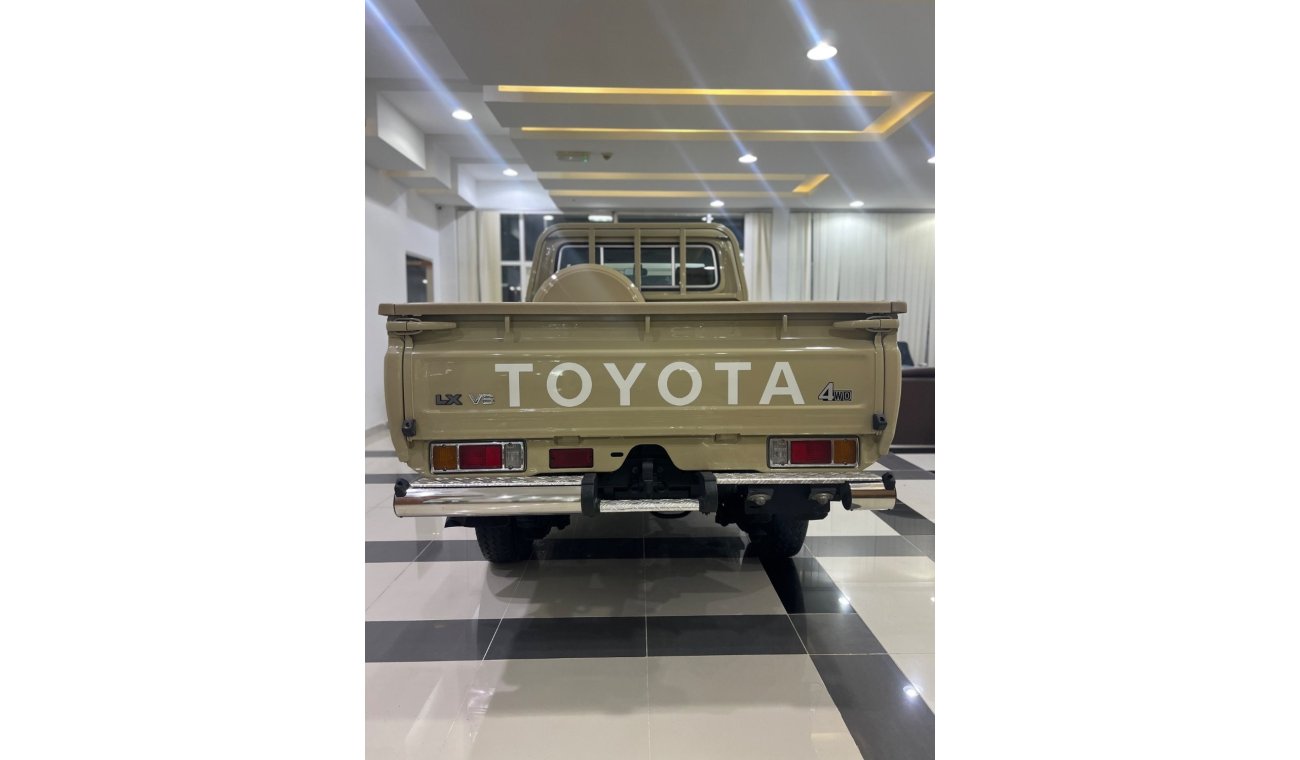 Toyota Land Cruiser Pick Up PICKUP 70th LX1