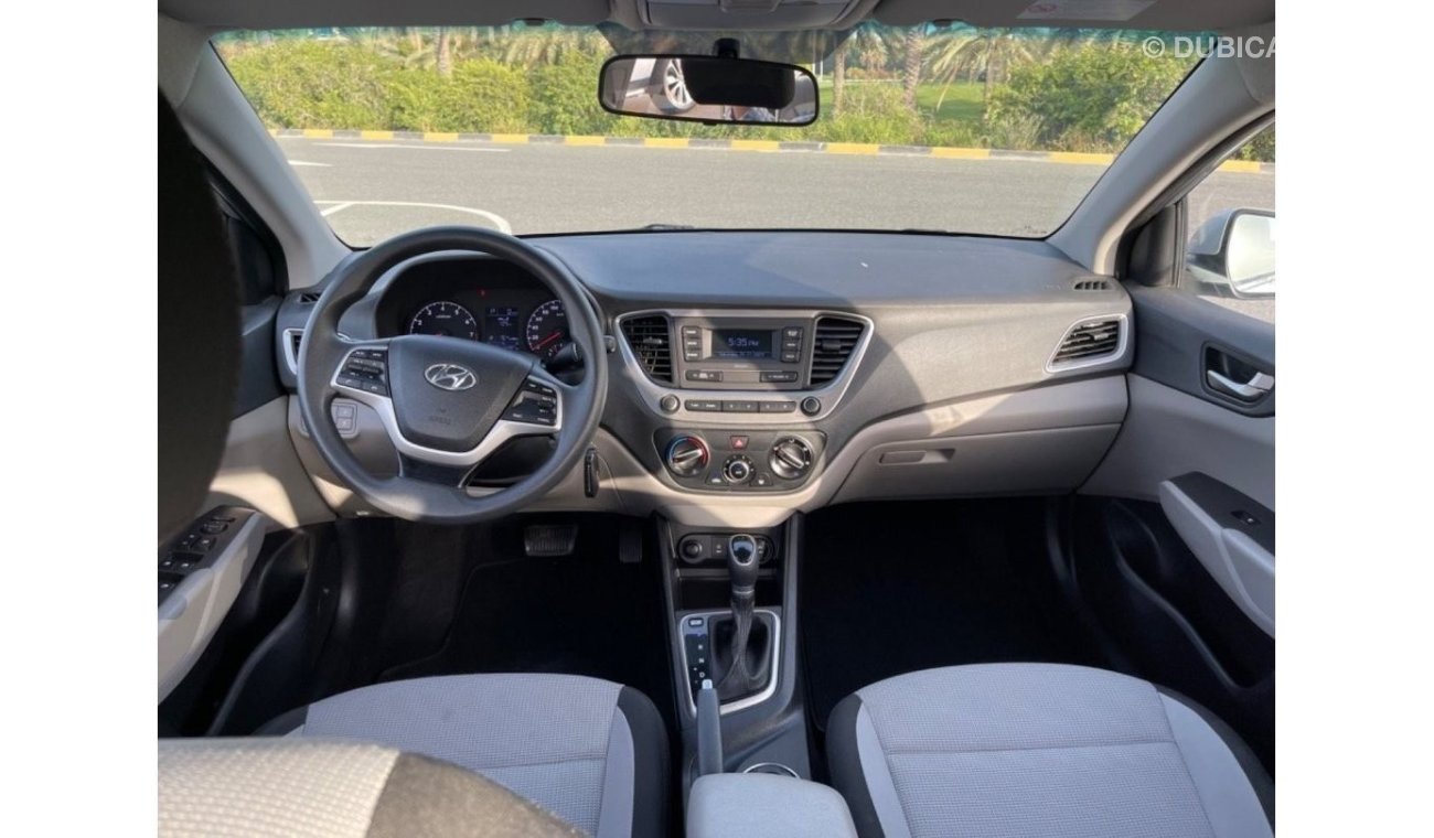 Hyundai Accent GL Hyundai Accent  (GCC  _ SPEC) - mobile 2020 - VERY GOOD CONDITION