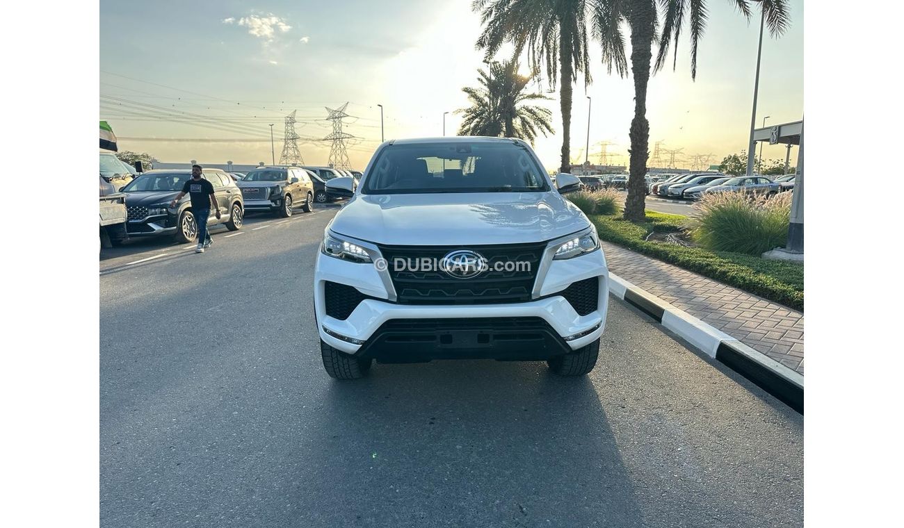 تويوتا فورتونر TOYOTA FORTUNER 2022 MODEL RHD.